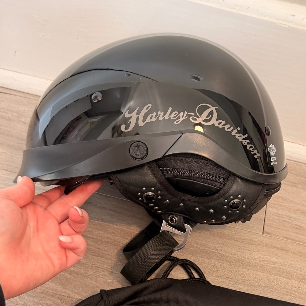 Harley-Davidson Glossy Black Half Helmet with Script Logo
